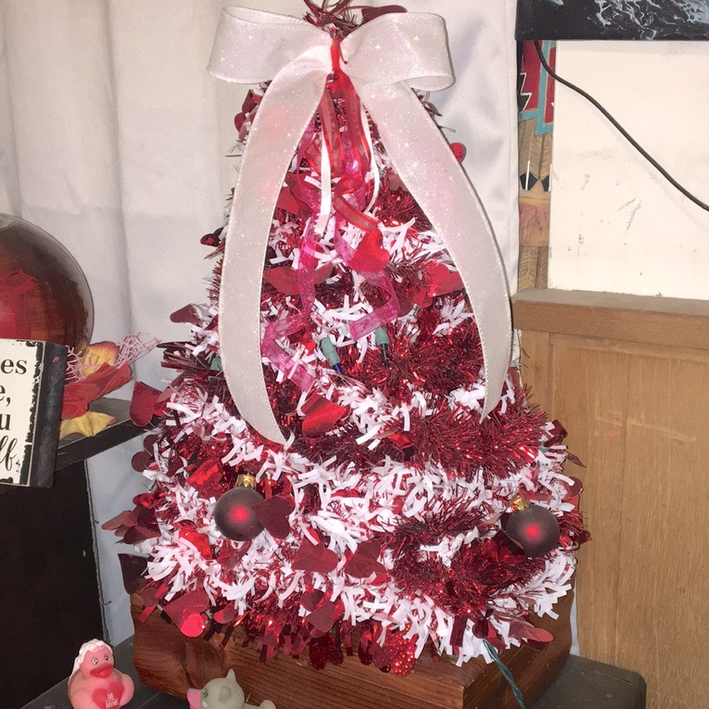 Table top tree